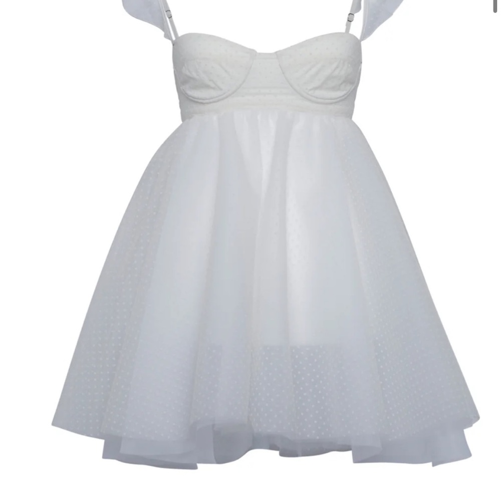 The Bar White Formal Dress